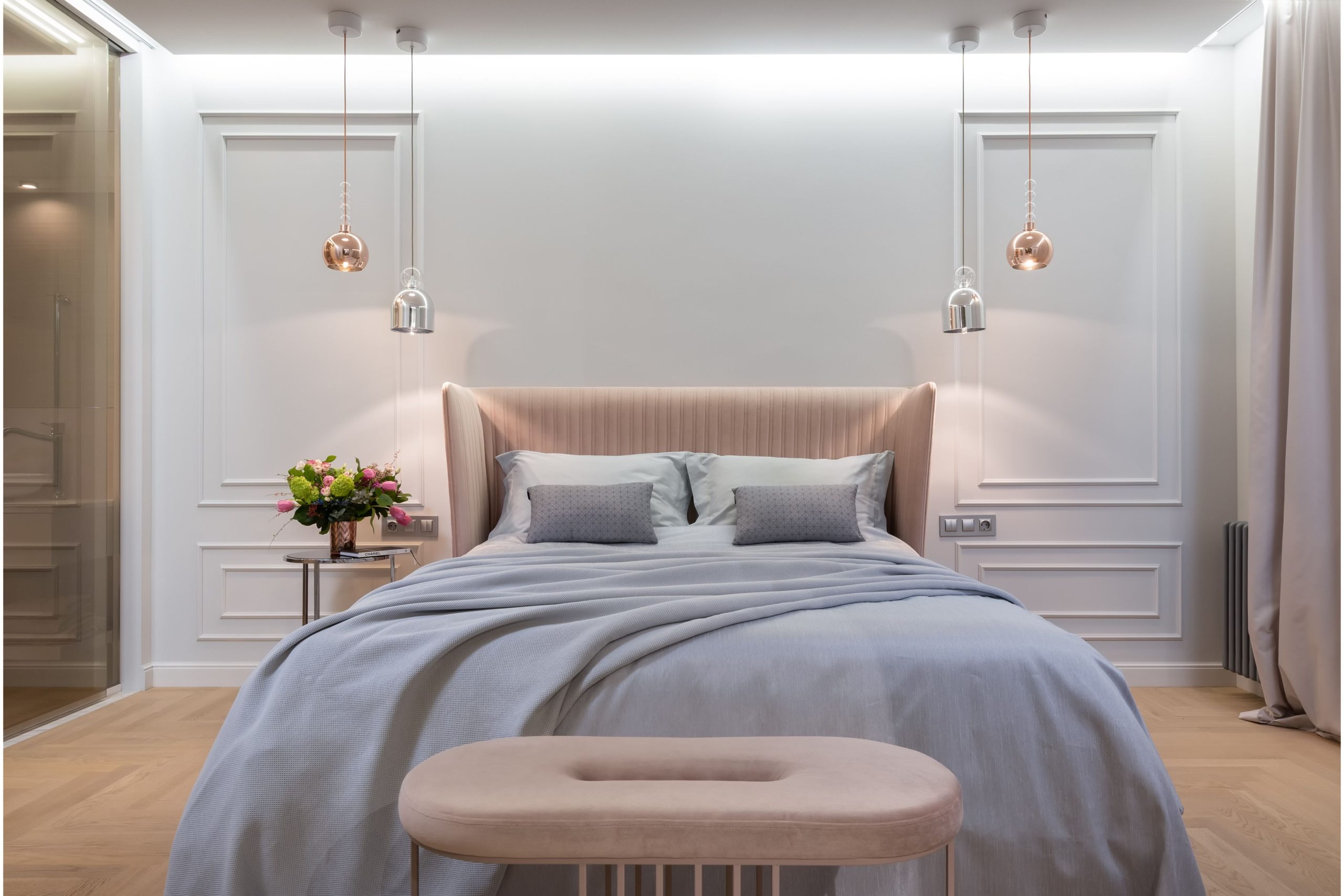Old-style white modern bedroom villa furniture