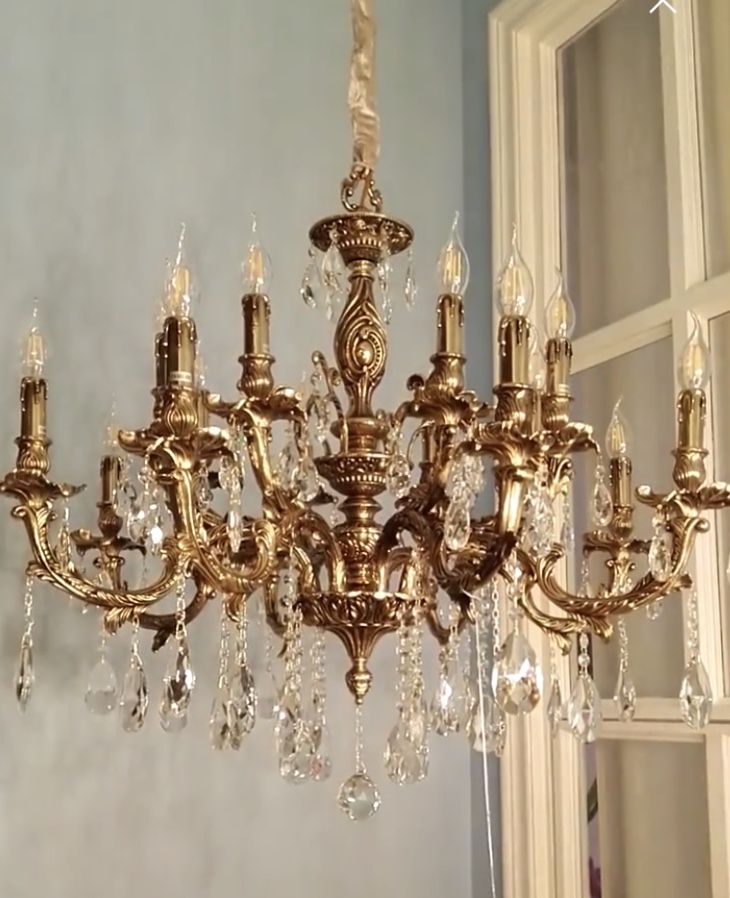 Custom Chandeliers تصميم صميم وتصنيع الثريات (الشاندليير) حسب الطلب